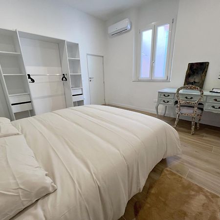 Home Cavour Prato Prato  Zewnętrze zdjęcie