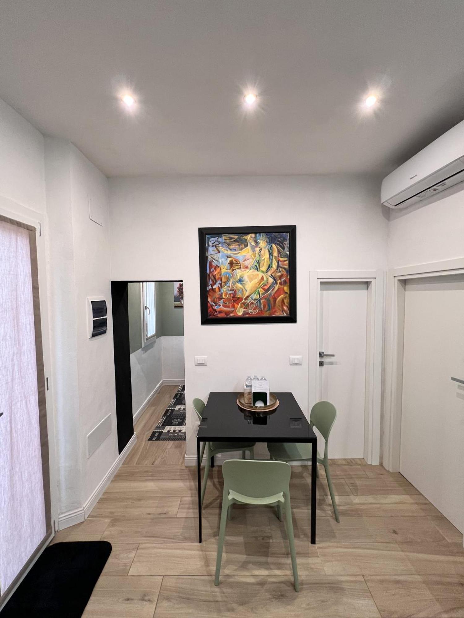 Home Cavour Prato Prato  Zewnętrze zdjęcie