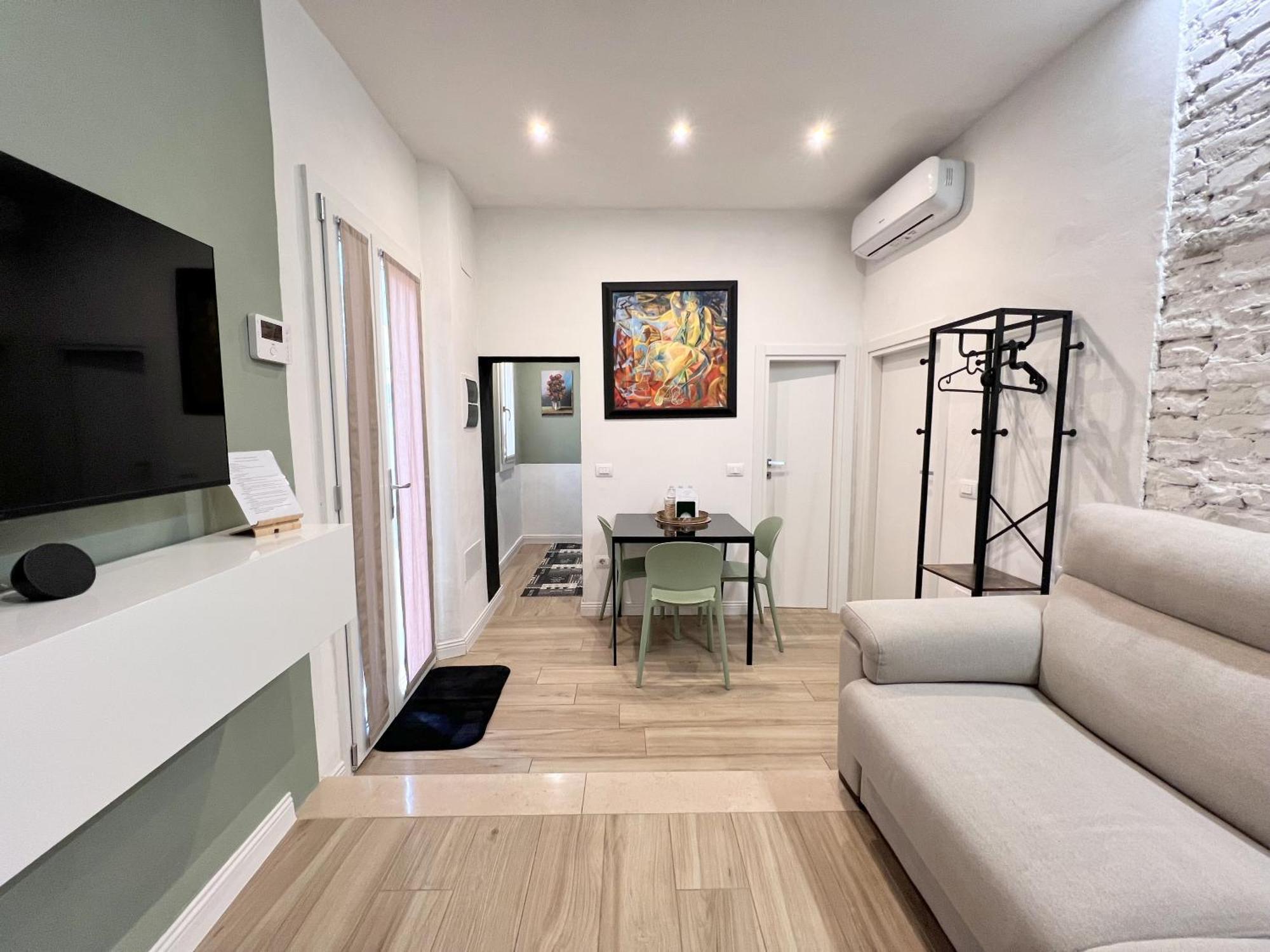 Home Cavour Prato Prato  Zewnętrze zdjęcie
