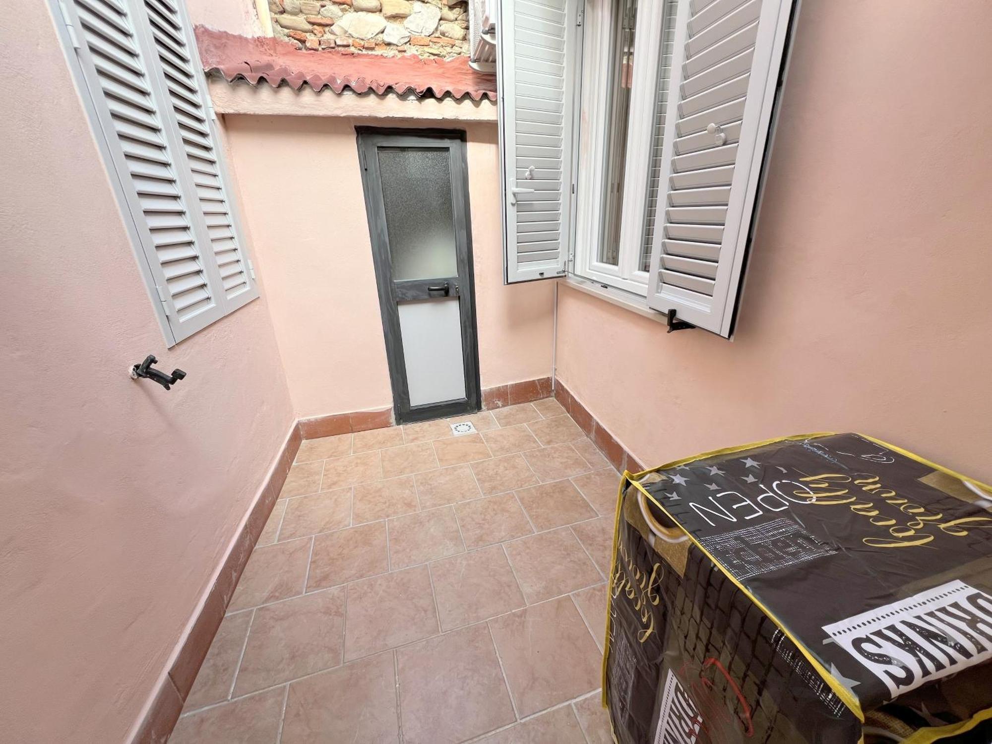 Home Cavour Prato Prato  Zewnętrze zdjęcie